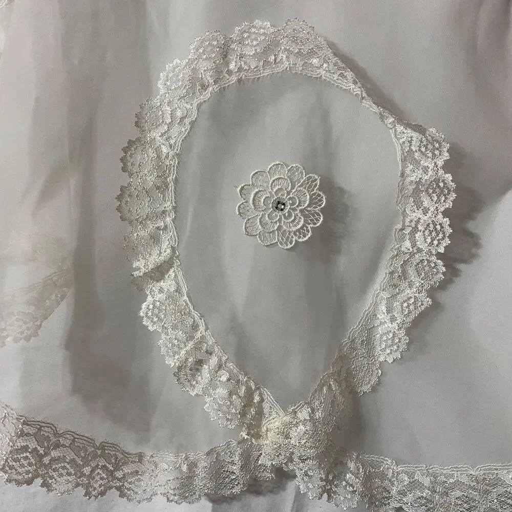 #5735 Womens Sheer Bride VTG White Lace Half Hostess Apron.